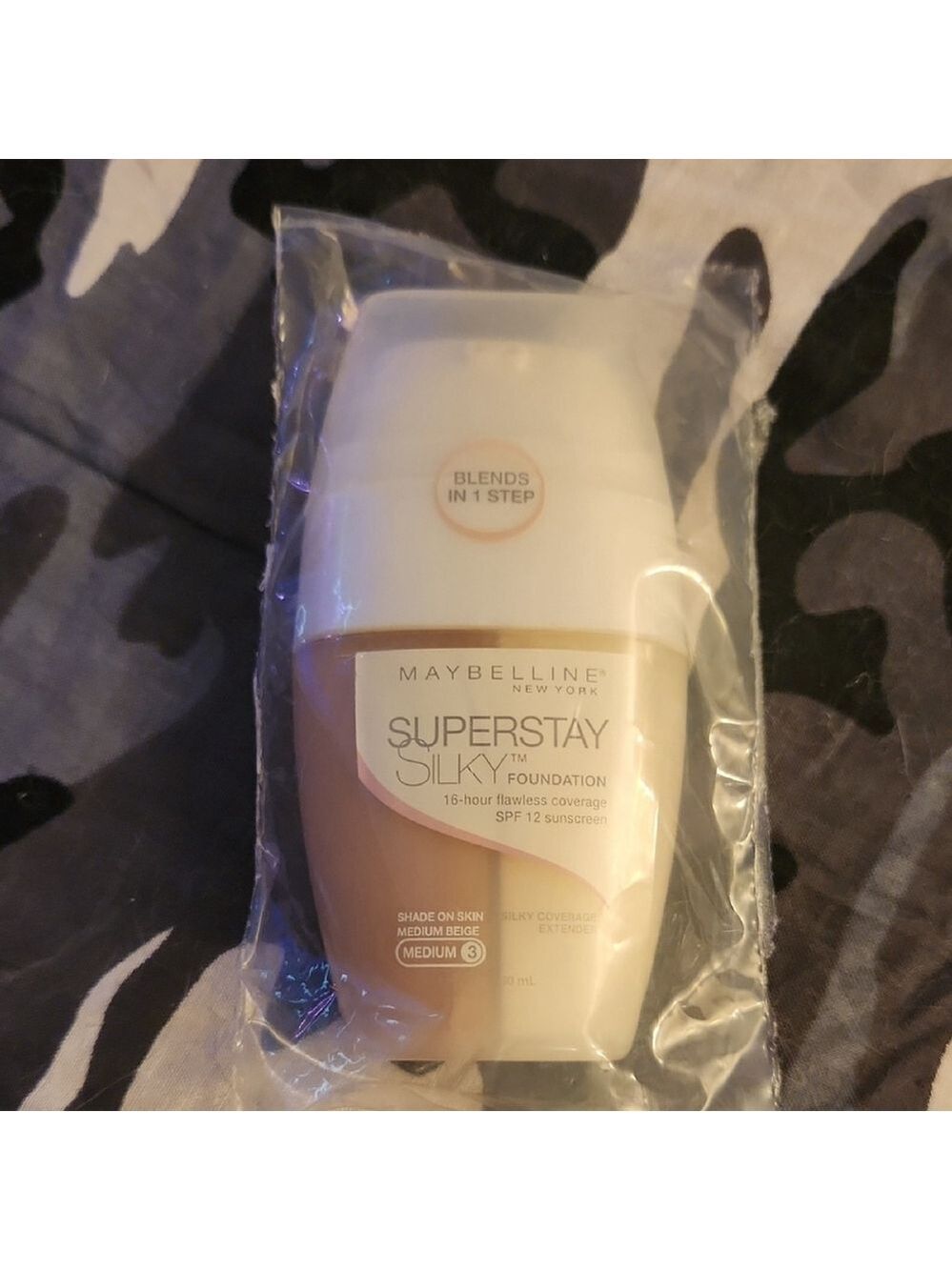 Maybelline Superstay Foundation Medium Beige Medium 3 - Picture 1 of 4